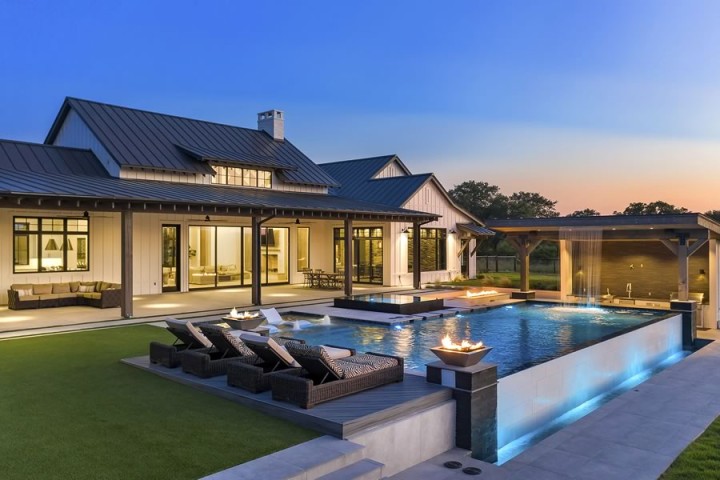 Canyon Lake Back Elevation with Pool