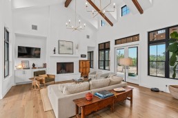 Brad Moore Builders Family Room Windows