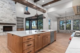 Brad Moore Builders Vintage Oaks Kitchen Family Room