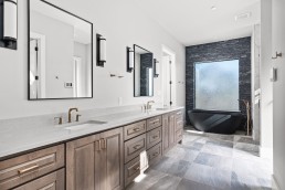 Brad Moore Builders Vintage Oaks Master Bath