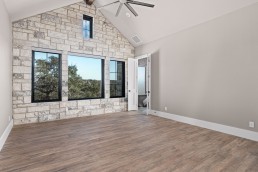 Brad Moore Builders Vintage Oaks Master Bedroom