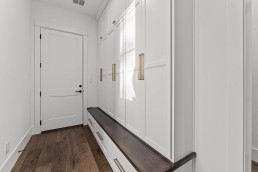 Brad Moore Builders Mud Bench